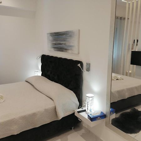 The Syntagma Luxury Suite Athén Kültér fotó